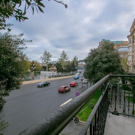 Promenade Hotel Баку Экстерьер фото