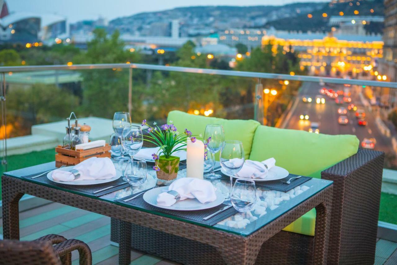 Promenade Hotel Баку Экстерьер фото The Terrace